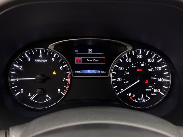 Used 2019 Nissan Pathfinder SL FWD image 19