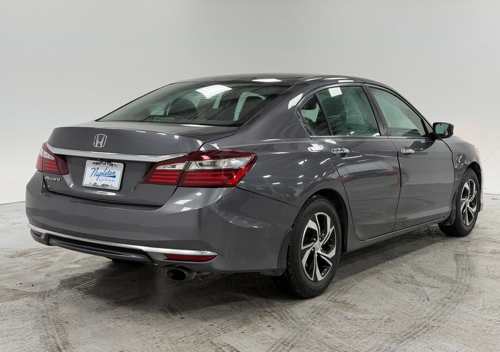 Used 2017 Honda Accord LX image 4