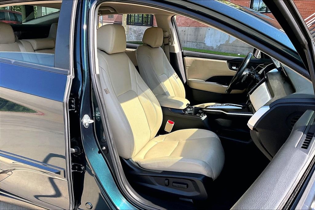 Used 2018 Honda Clarity Touring image 10