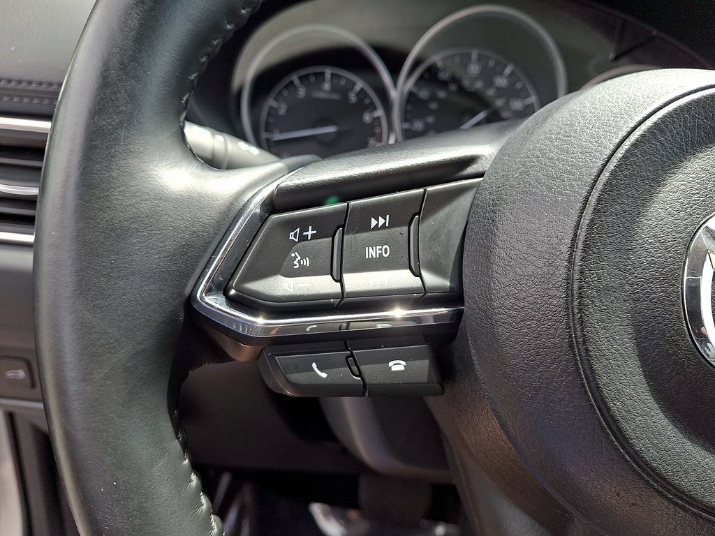 Used 2018 MAZDA CX-5 Touring w/ Preferred Equipment Package FWD image 22