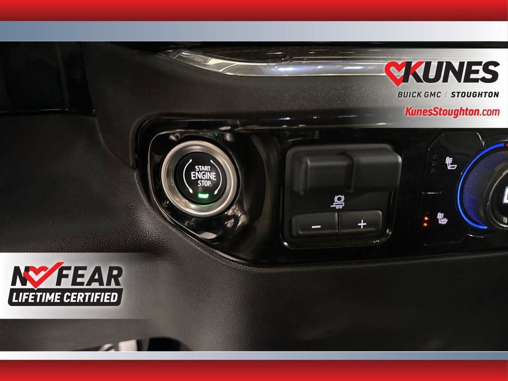 Used 2025 Chevrolet Silverado 1500 LT image 35