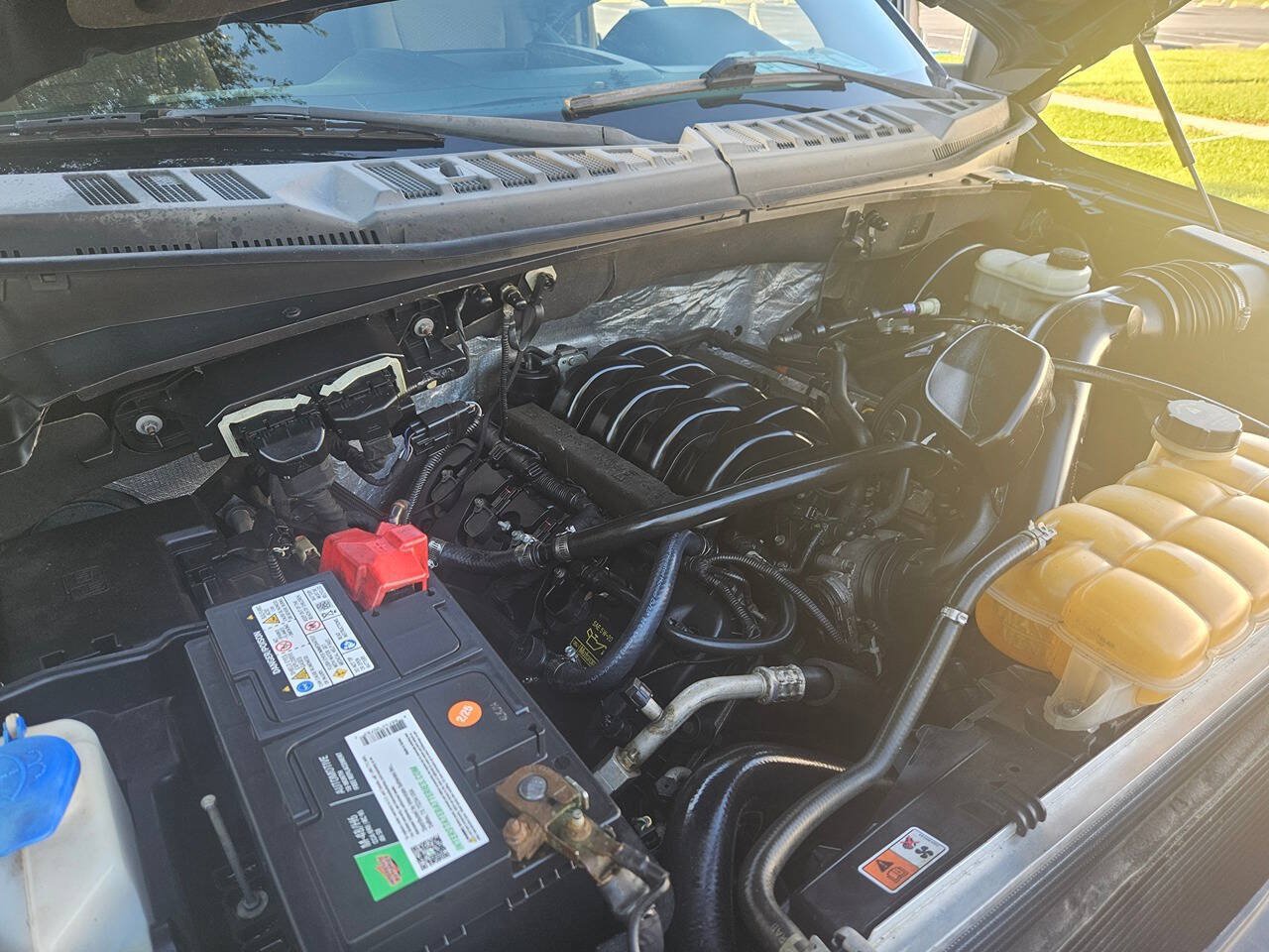 Used 2015 Ford F150 XLT RWD image 25