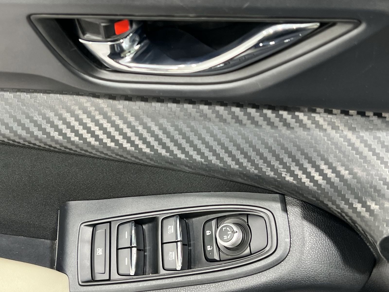 Certified 2025 Subaru Ascent Premium image 13