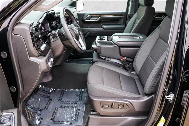 Used 2024 GMC Sierra 1500 SLE w/ Preferred Package image 11