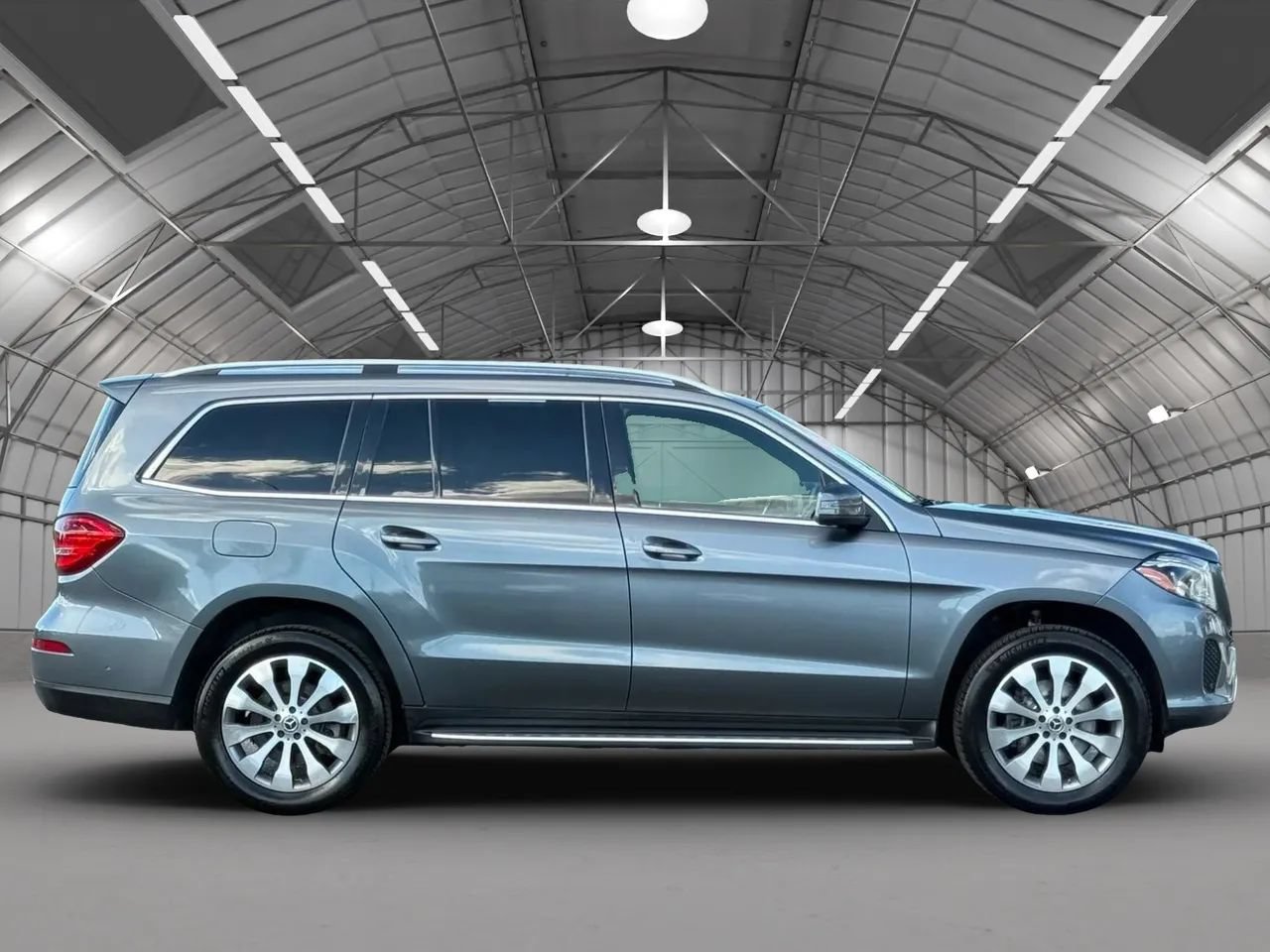 Used 2018 Mercedes-Benz GLS 450 4MATIC image 8