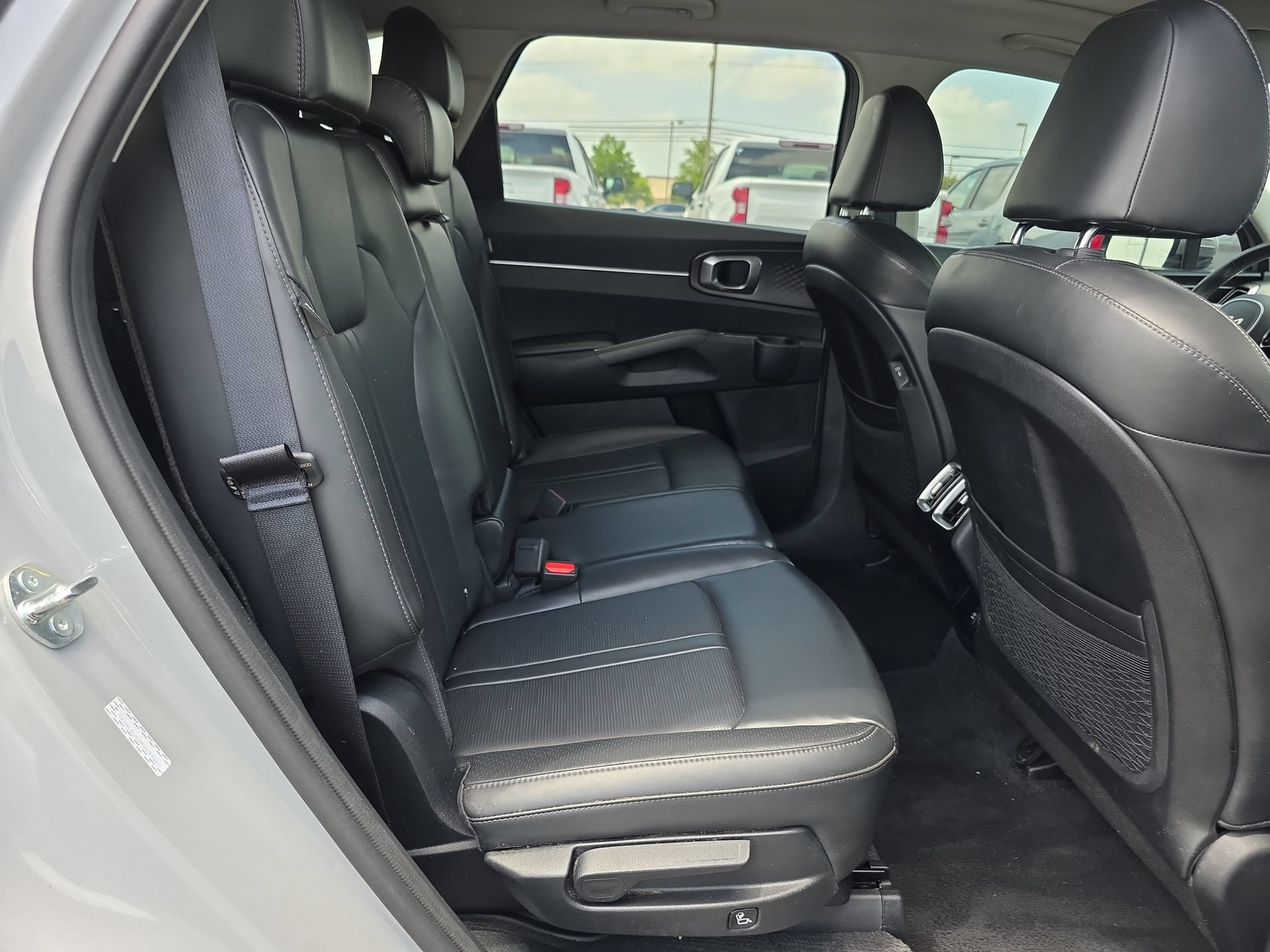 Used 2024 Kia Sorento S w/ Panoramic Sunroof Package AWD/4WD image 14