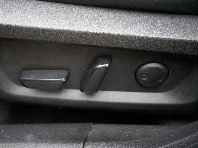 Used 2022 Mitsubishi Outlander SE image 18