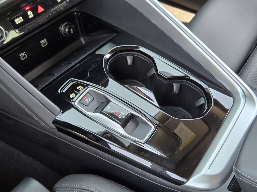 Certified 2025 Audi Q5 Premium w/ Premium Plus AWD/4WD image 25