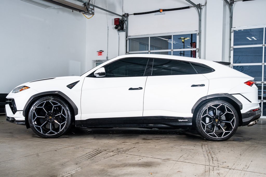 Used 2024 Lamborghini Urus Performante image 8