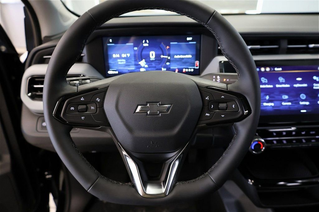 New 2027 Chevrolet Bolt LT w/ Comfort Package image 19