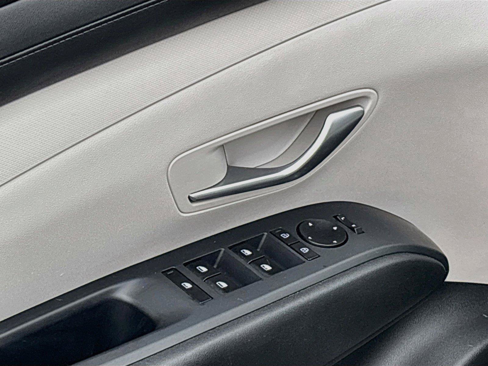 Certified 2025 Hyundai Tucson SEL AWD/4WD image 20