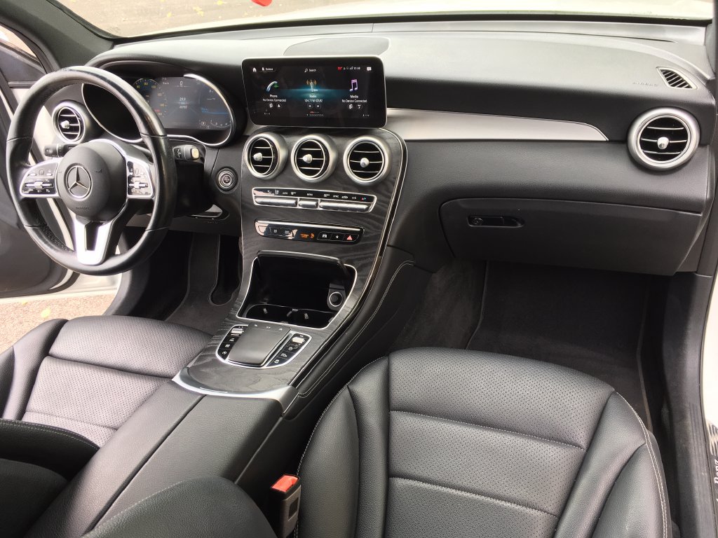 Used 2021 Mercedes-Benz GLC 300 4MATIC image 30