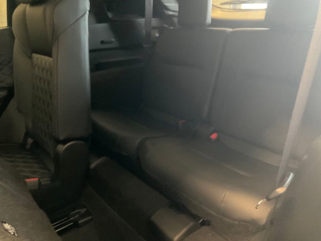 Used 2024 Mitsubishi Outlander SEL image 27