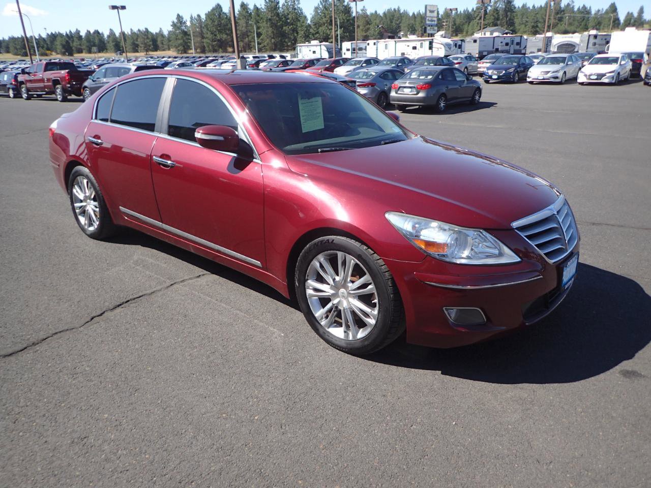 Used 2011 Hyundai Genesis 4.6 RWD image 7