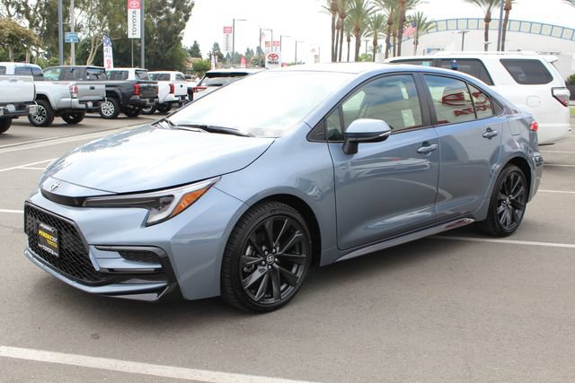 Certified 2025 Toyota Corolla SE FWD image 6