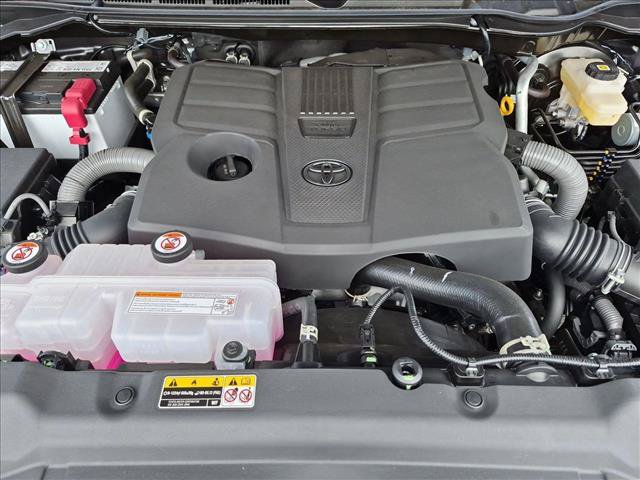 New 2026 Toyota Tundra SR5 w/ SR5 Convenience Package RWD image 16