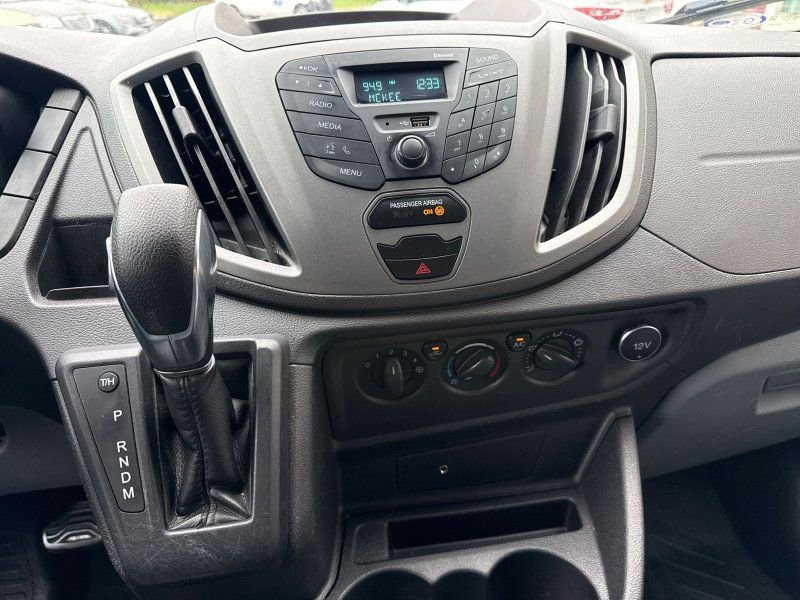 Used 2019 Ford Transit 150 130 Medium Roof image 23