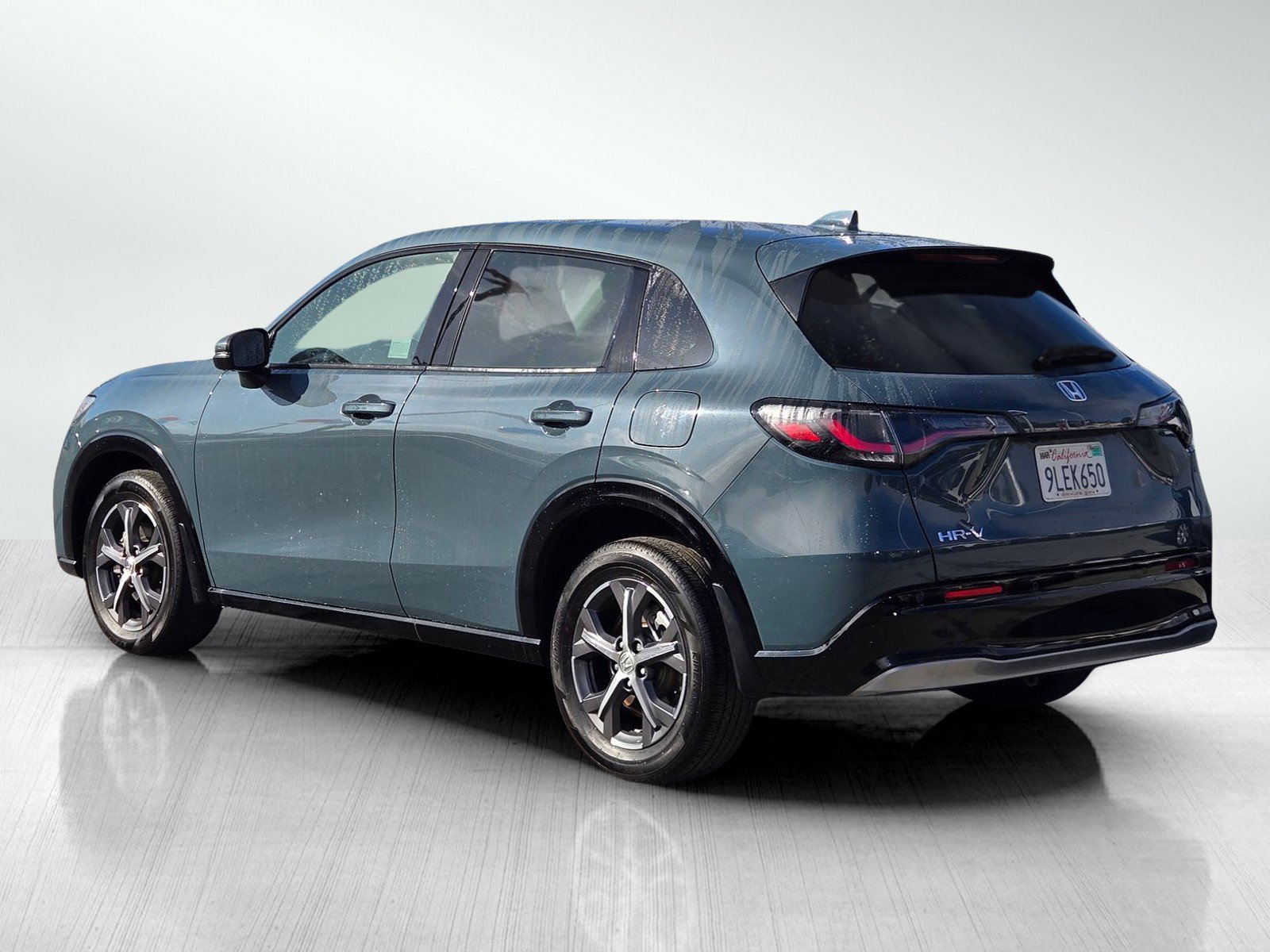Used 2024 Honda HR-V EX-L image 6