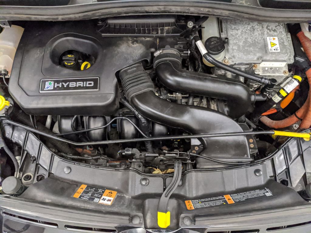 Used 2015 Ford C-MAX SEL w/ Equipment Group 302A image 24