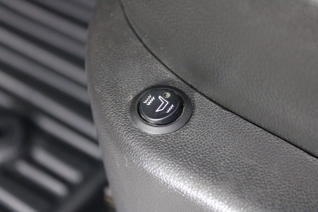 Used 2021 GMC Sierra 2500 Base w/ Gooseneck/5TH Wheel Package image 21