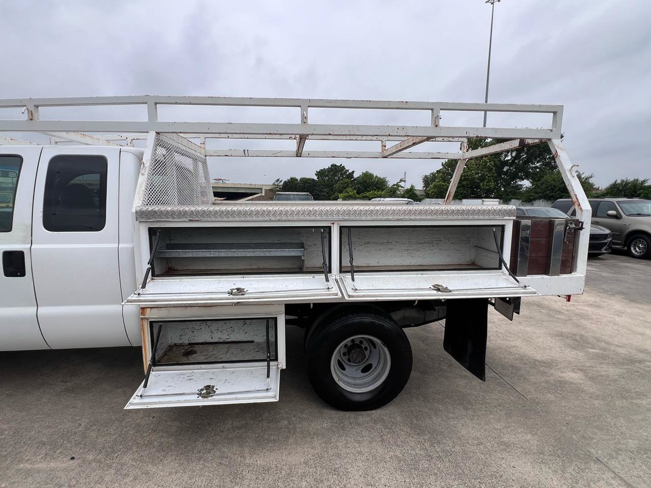Used 2001 Ford F350 XL RWD image 23