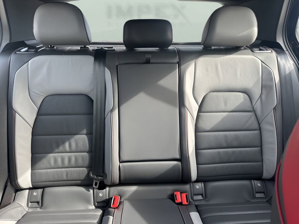 Used 2024 Volkswagen GTI SE image 13