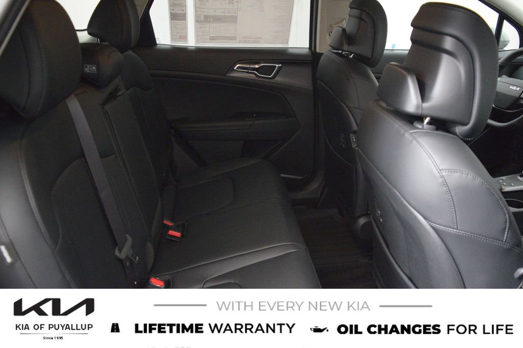 New 2026 Kia Sportage EX image 14