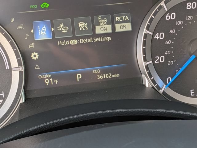 Used 2024 Toyota Highlander XLE AWD/4WD image 10