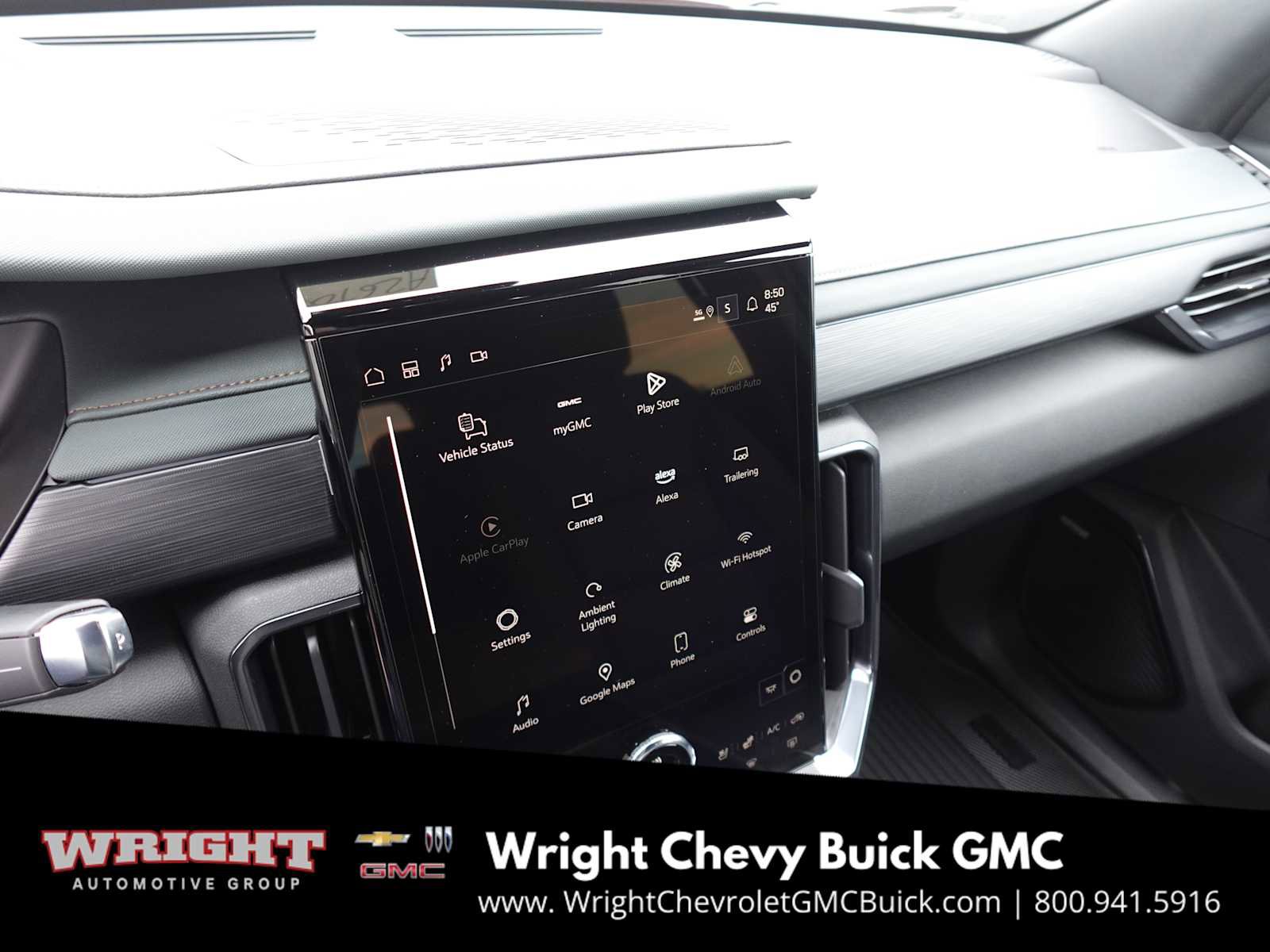 Used 2025 GMC Acadia AT4 w/ Luxury Package image 19