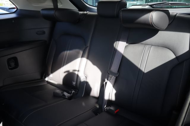 Used 2025 MAZDA CX-90 Plug-In Hybrid w/Premium Sport AWD/4WD image 18