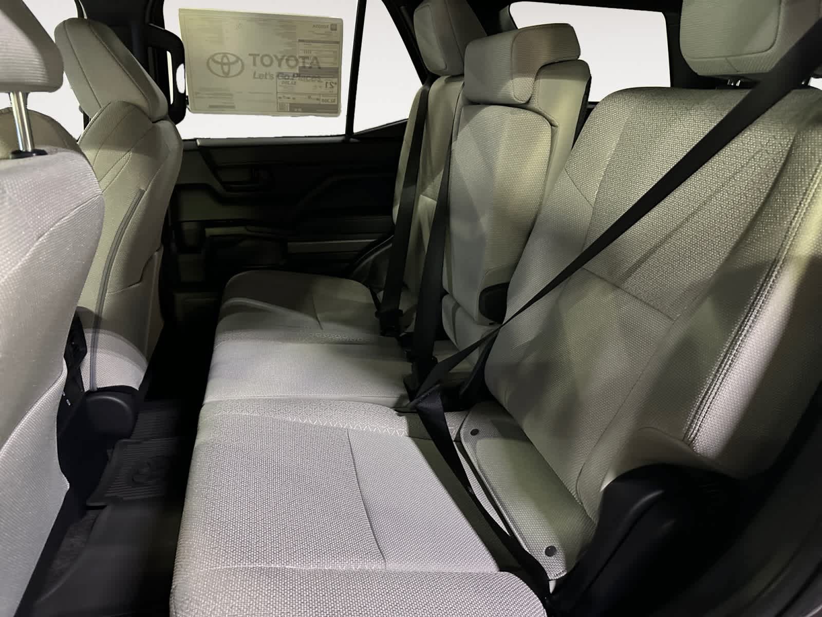 New 2026 Toyota 4Runner SR5 AWD/4WD image 17