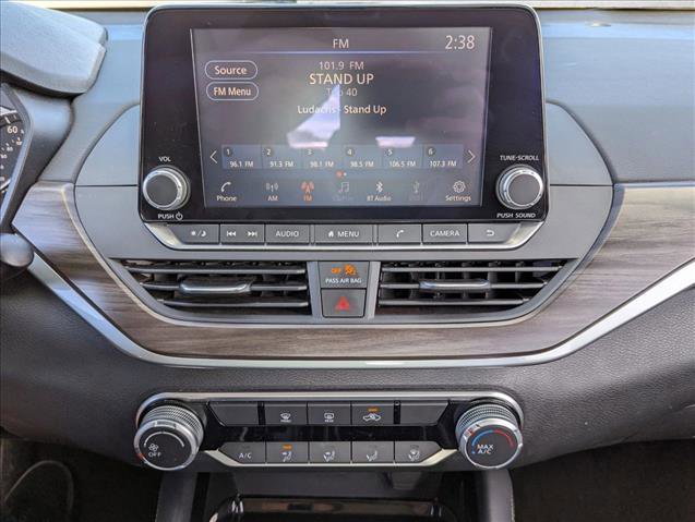 Used 2023 Nissan Altima 2.5 SV image 11