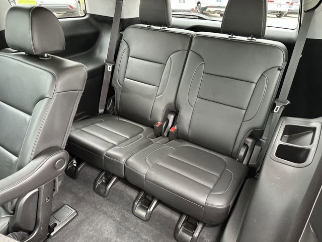 Certified 2023 GMC Acadia SLT w/ Preferred Package AWD/4WD image 29