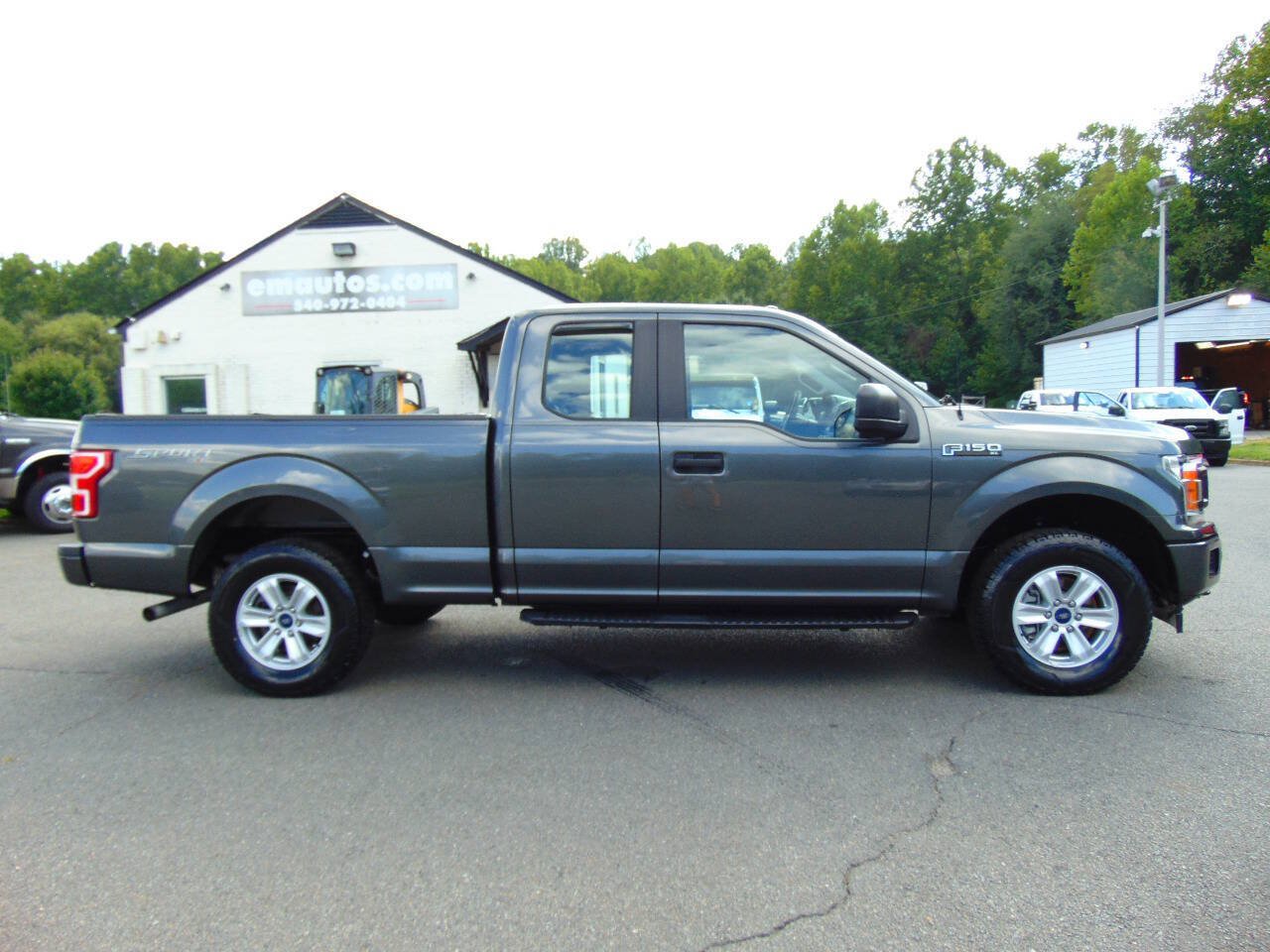 Used 2018 Ford F150 XL w/ Equipment Group 101A Mid AWD/4WD image 39