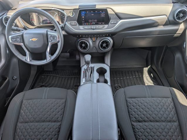 Used 2021 Chevrolet Blazer LT FWD image 5