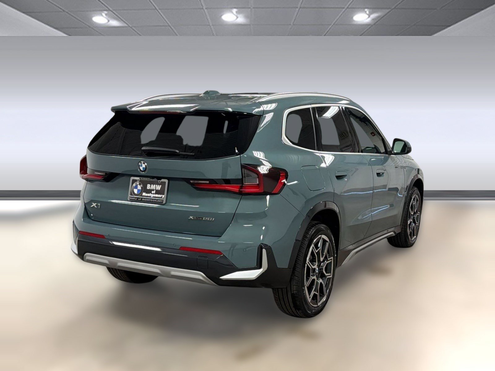 New 2026 BMW X1 xDrive28i w/ Convenience Package AWD/4WD image 7