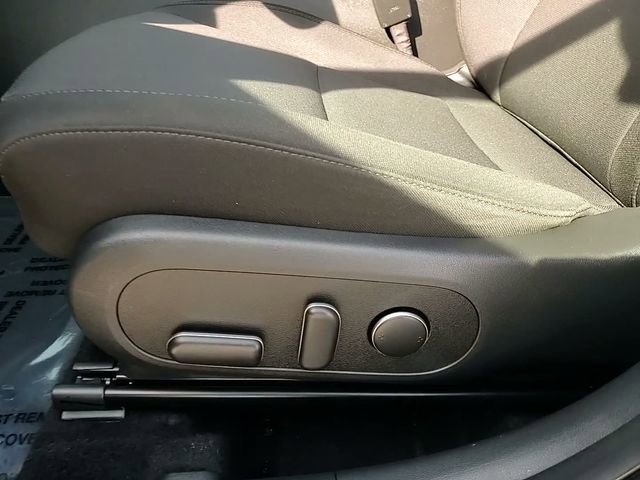 Used 2025 Hyundai Kona SEL image 14