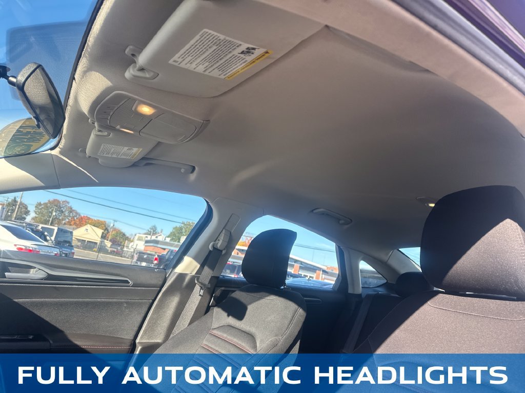 Used 2013 Ford Fusion SE FWD image 22