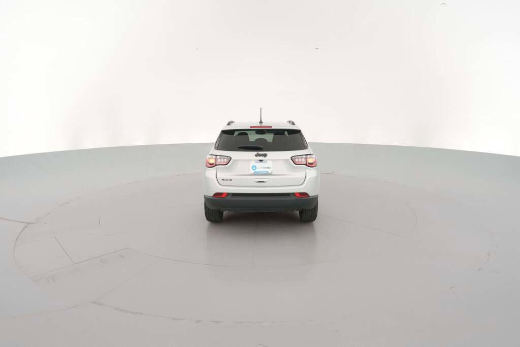 New 2026 Jeep Compass Latitude image 10