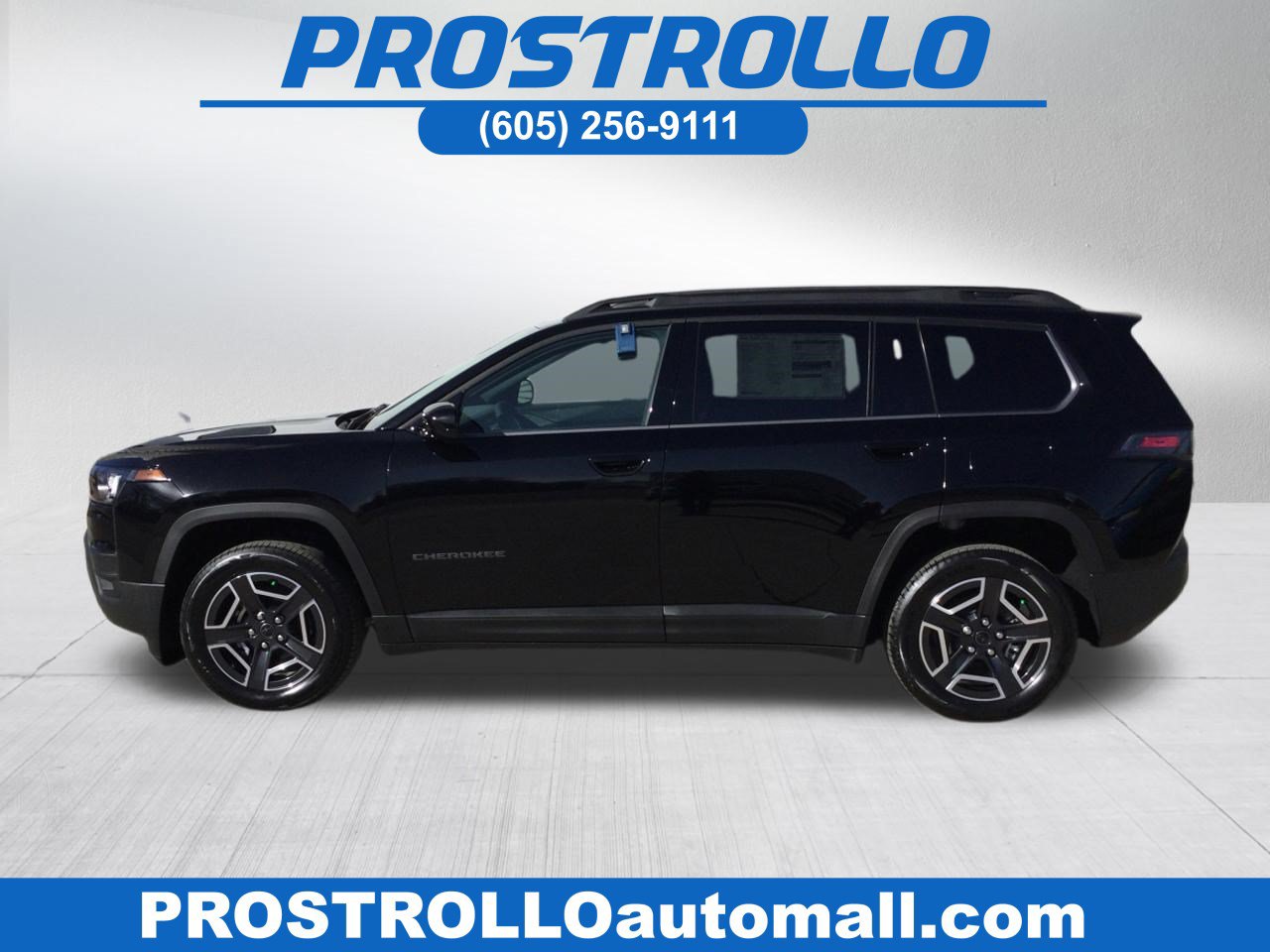 New 2026 Jeep Cherokee Laredo AWD/4WD image 1