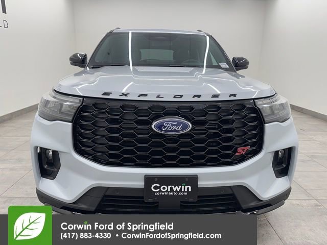 New 2026 Ford Explorer ST w/ Sun And Sound Package image 8