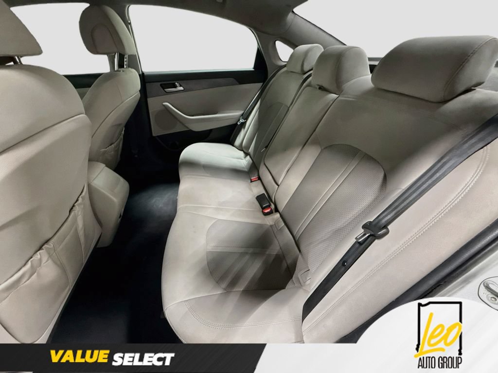Used 2017 Hyundai Sonata SE FWD image 23