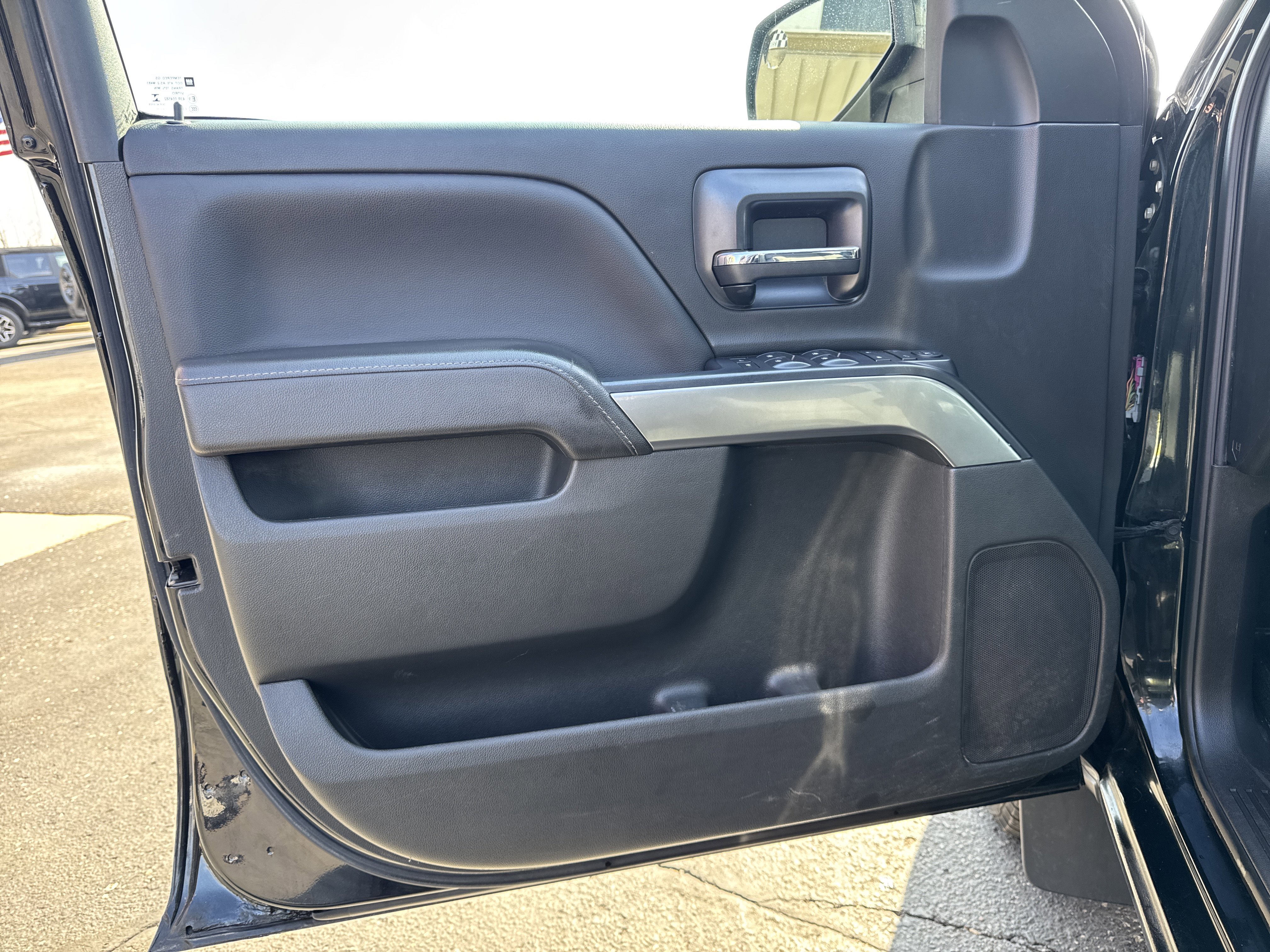 Used 2017 Chevrolet Silverado 1500 LT w/ All Star Edition image 13