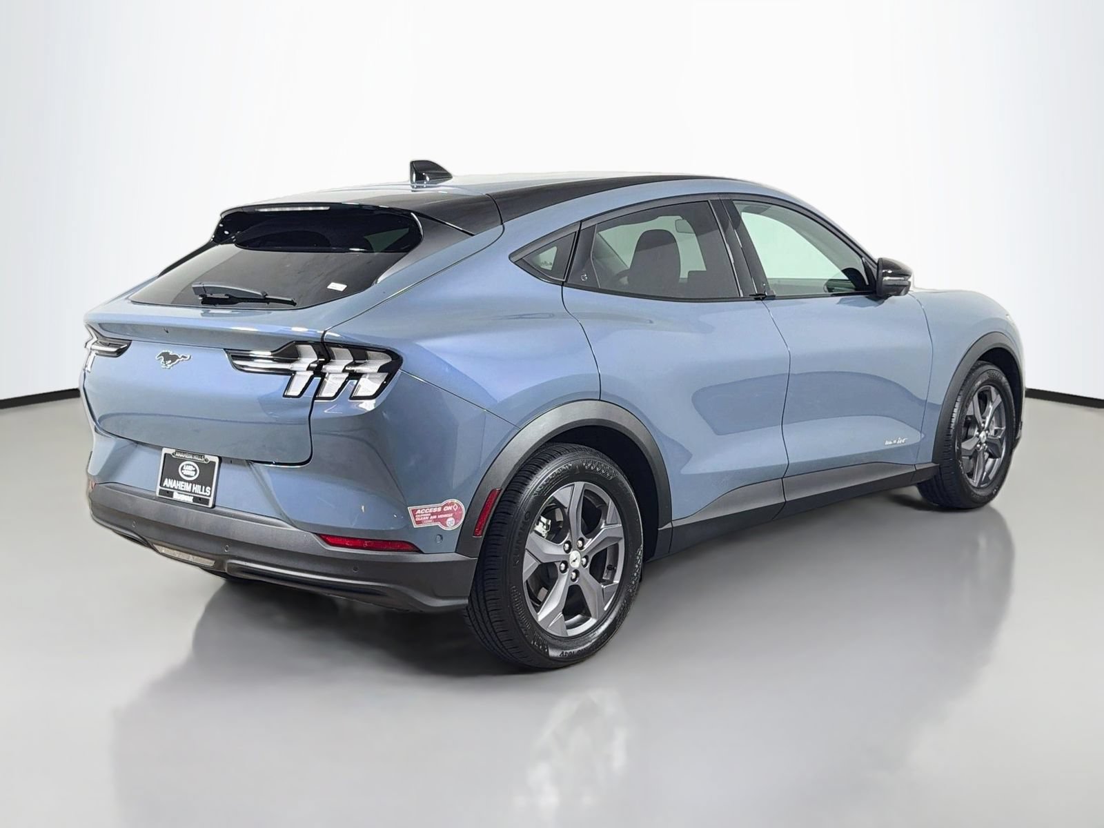 Used 2023 Ford Mustang Mach-E Select RWD image 5
