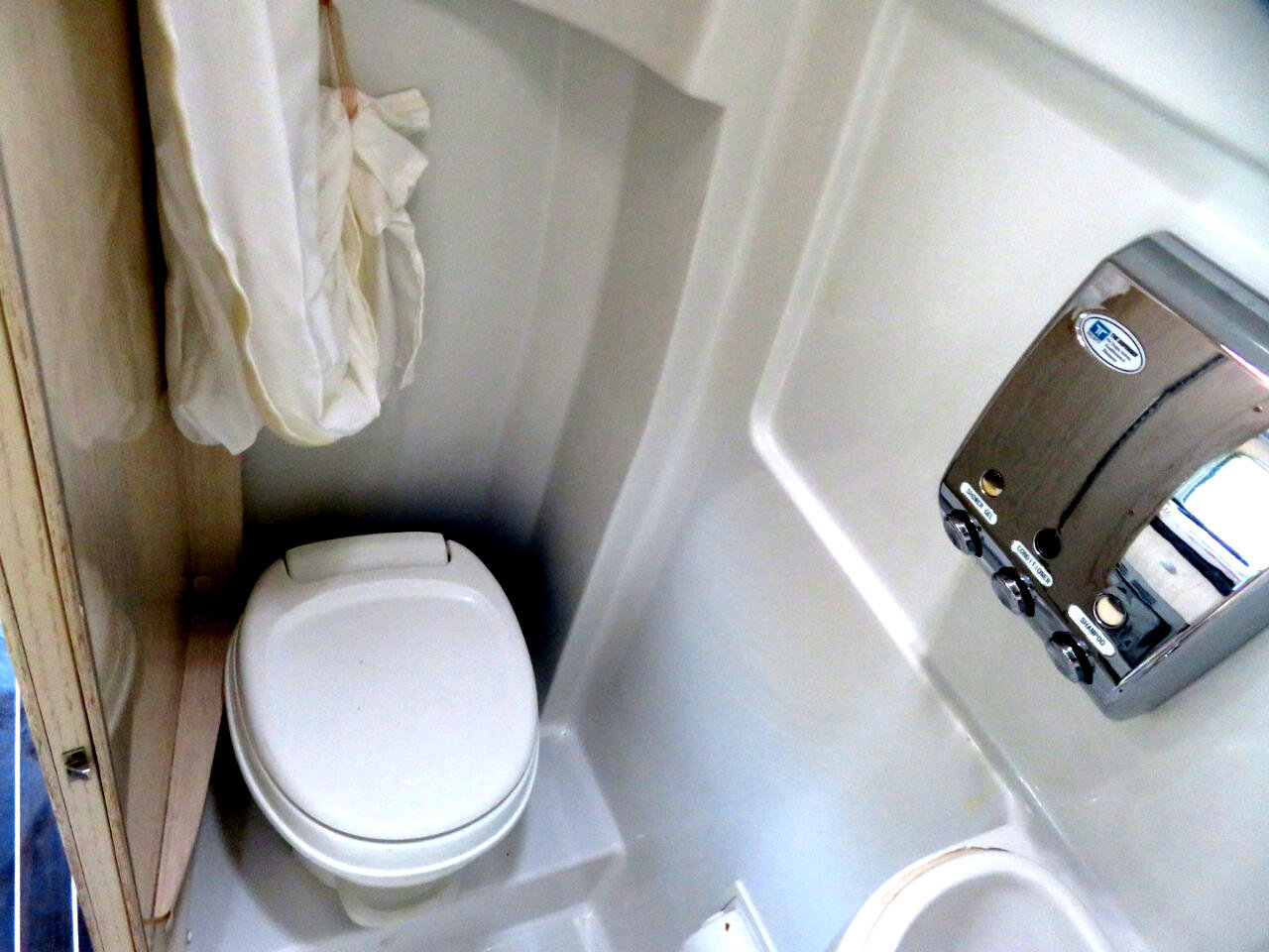 Used 2014 Mercedes-Benz Sprinter 3500 image 49