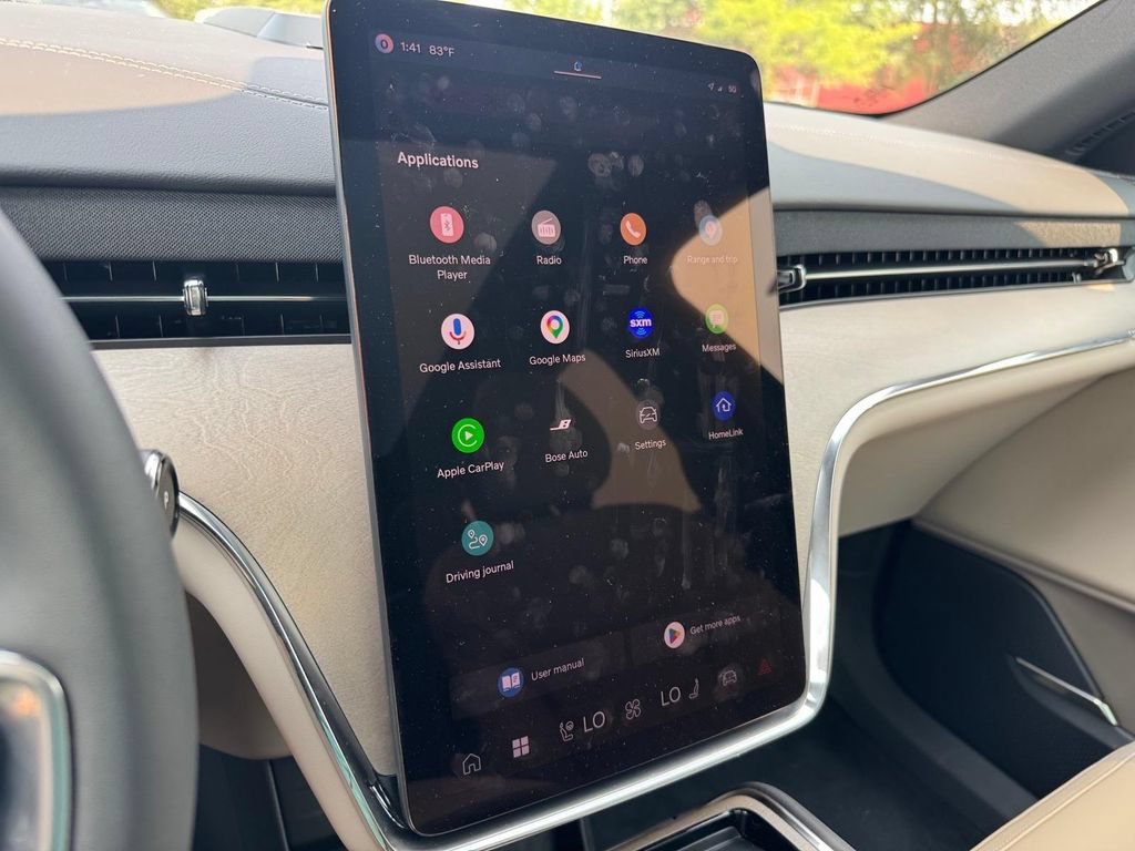 New 2025 Volvo EX90 Plus AWD/4WD image 16