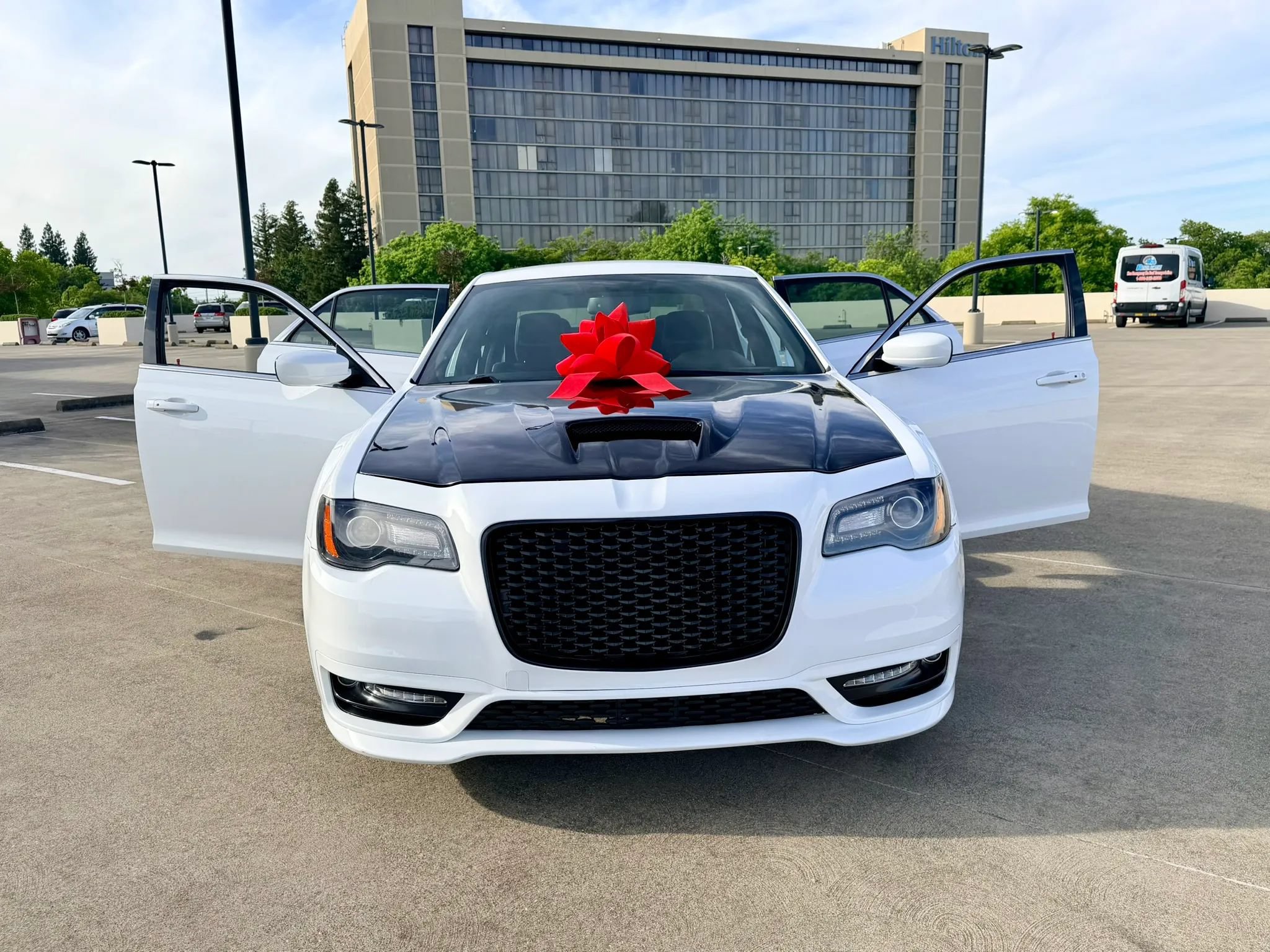 Used 2013 Chrysler 300 S RWD image 46
