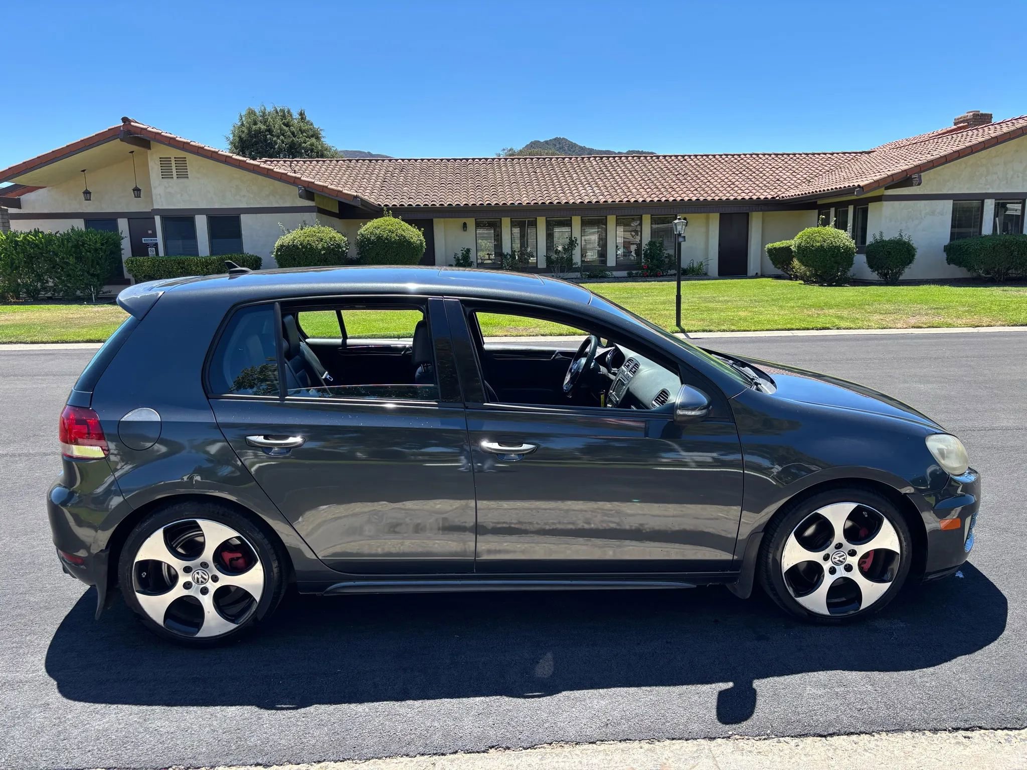 Used 2010 Volkswagen GTI 4-Door
