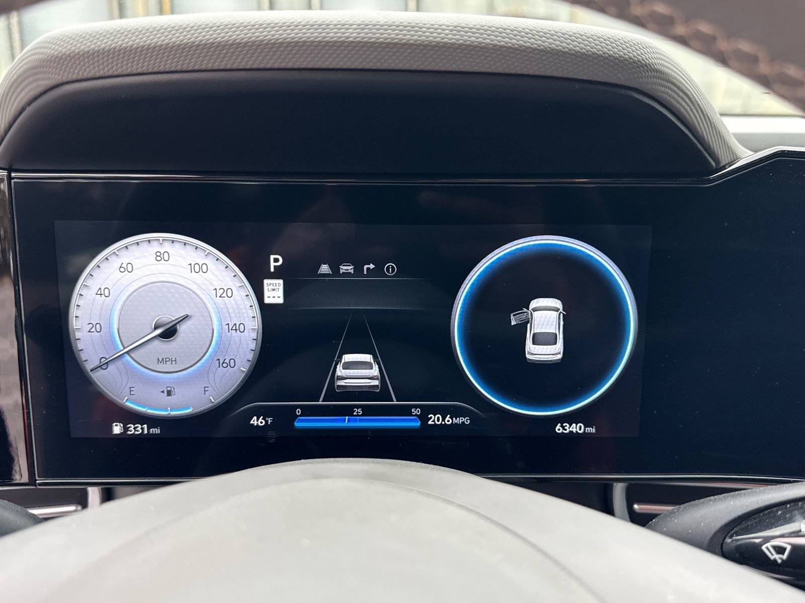 Certified 2025 Hyundai Elantra SEL w/ Cargo Package image 27