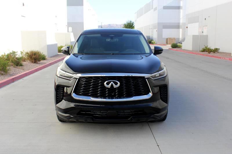 Used 2025 INFINITI QX60 Pure image 2